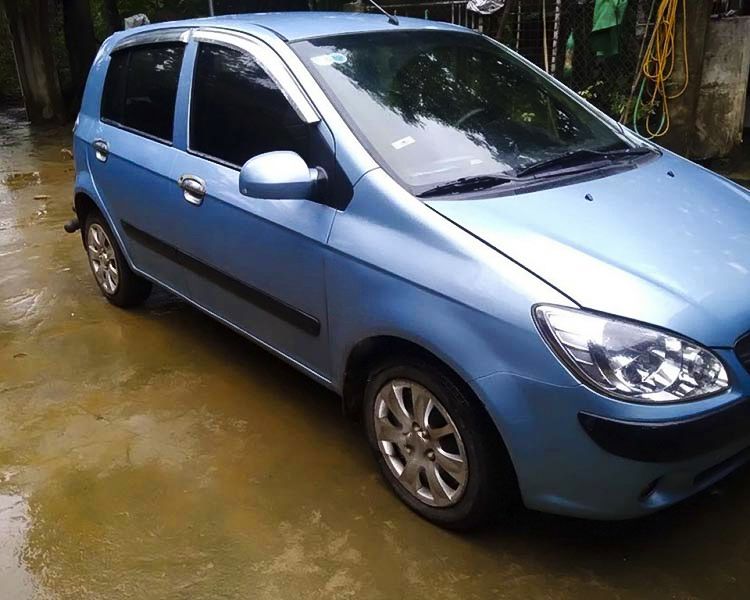 Hyundai Getz   1.1 MT 2009 - Cần bán gấp Hyundai Getz 1.1 MT sản xuất 2009, màu xanh lam, xe nhập  