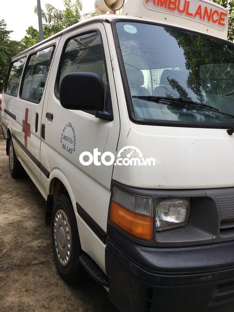 Toyota Hiace 1998 - Bán xe cứu thương Toyota Hiace năm 1998, màu trắng, nhập khẩu nguyên chiếc, giá tốt