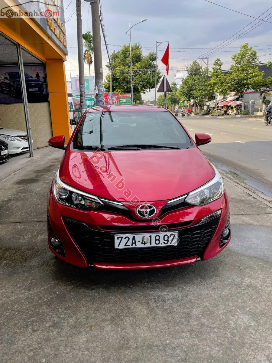 Toyota Yaris   1.5G  2020 - Cần bán lại xe Toyota Yaris 1.5G năm 2020, màu đỏ, xe nhập giá cạnh tranh