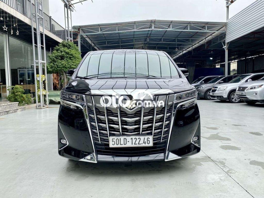 Toyota Alphard 2018 - Cần bán lại xe Toyota Alphard 2018, màu đen, xe nhập xe gia đình