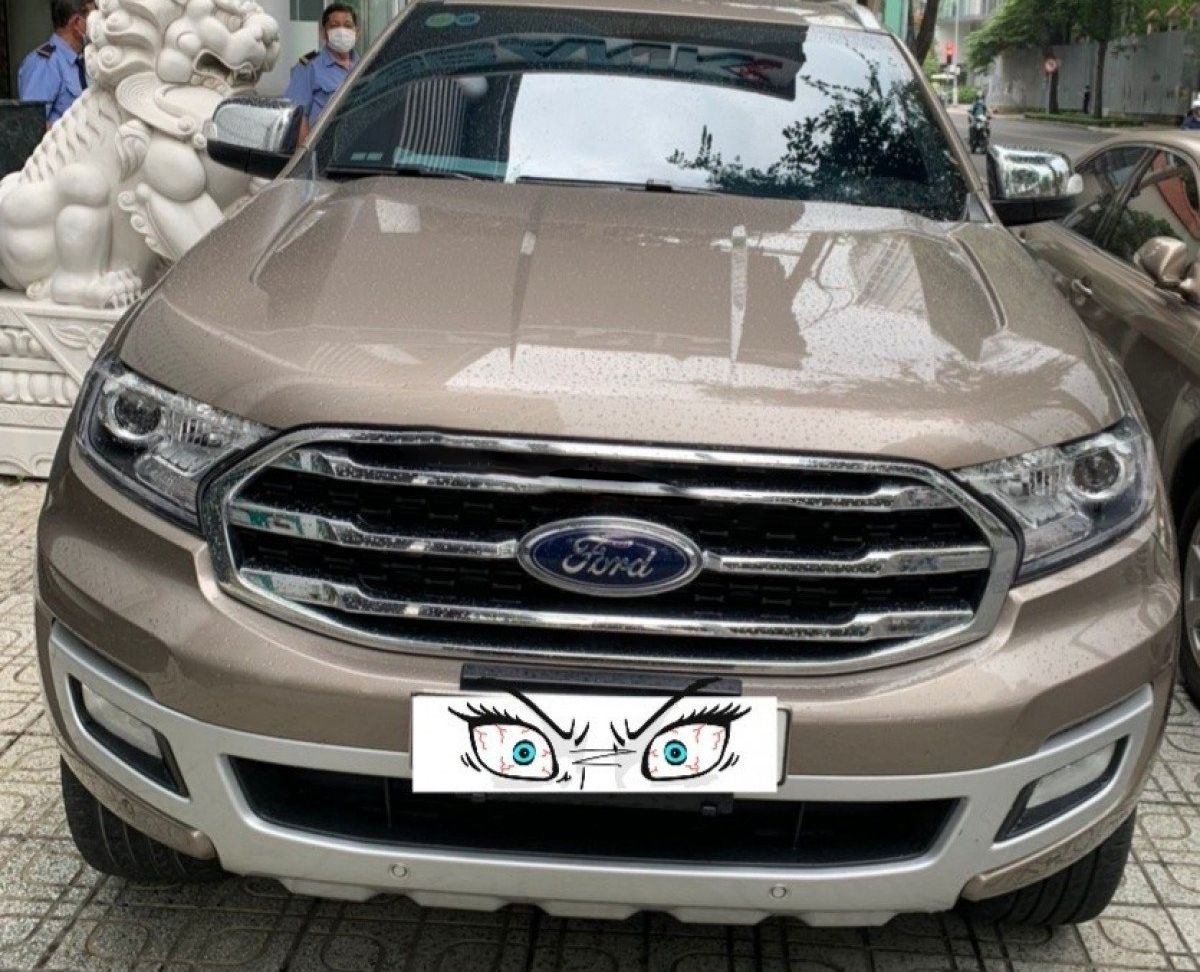 Ford Everest   Titanium 4X2 2019 - Cần bán lại xe Ford Everest Titanium 4X2 sản xuất năm 2019, nhập khẩu 