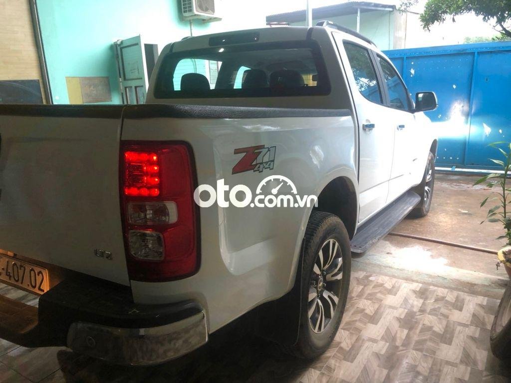 Chevrolet Colorado   LTZ 4x4 2018 - Cần bán gấp Chevrolet Colorado LTZ 4x4 sản xuất 2018, màu trắng, nhập khẩu giá cạnh tranh