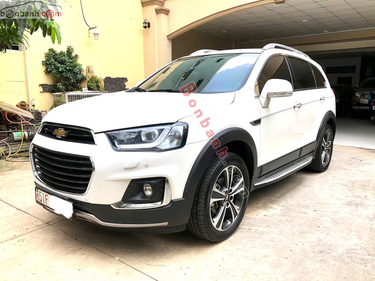 Chevrolet Captiva 2016 - Xe Chevrolet Captiva đời 2016, màu trắng