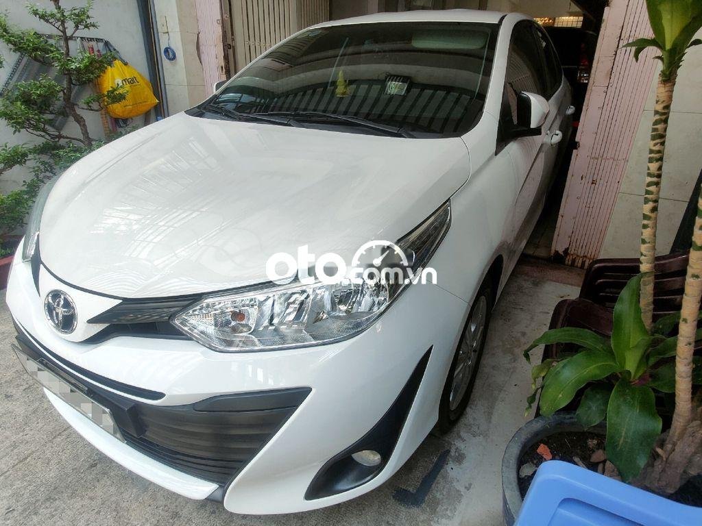 Toyota Vios 2018 - Cần bán gấp Toyota Vios sản xuất năm 2018, màu trắng, giá chỉ 440 triệu