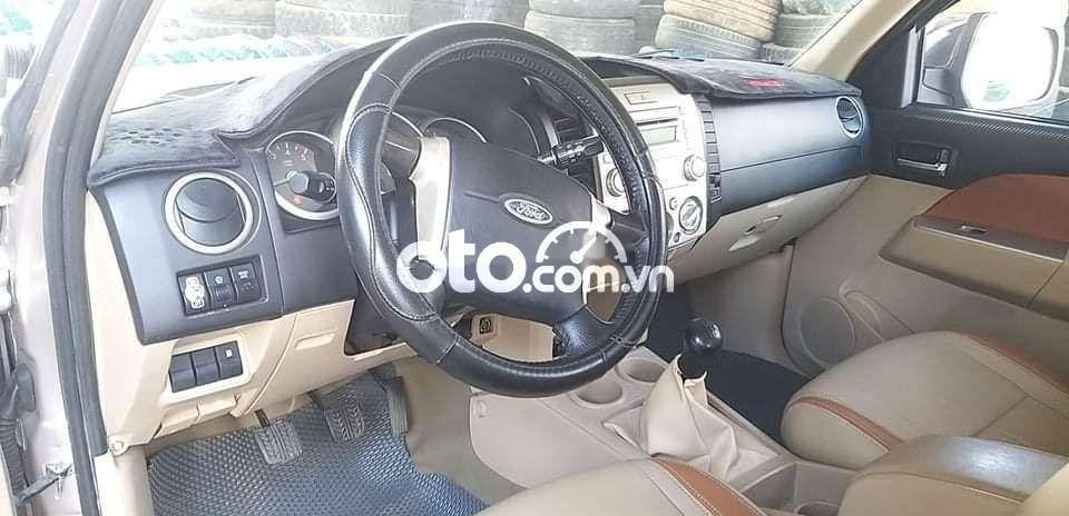 Ford Everest 2007 - Cần bán gấp Ford Everest năm 2007, nhập khẩu, giá cạnh tranh