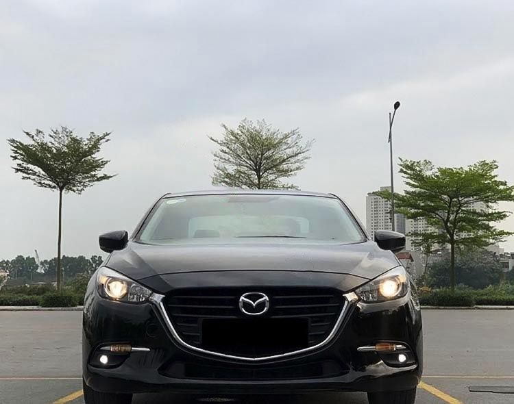 Mazda 3   AT 2020 - Cần bán lại xe Mazda 3 AT sản xuất 2020, màu đen còn mới