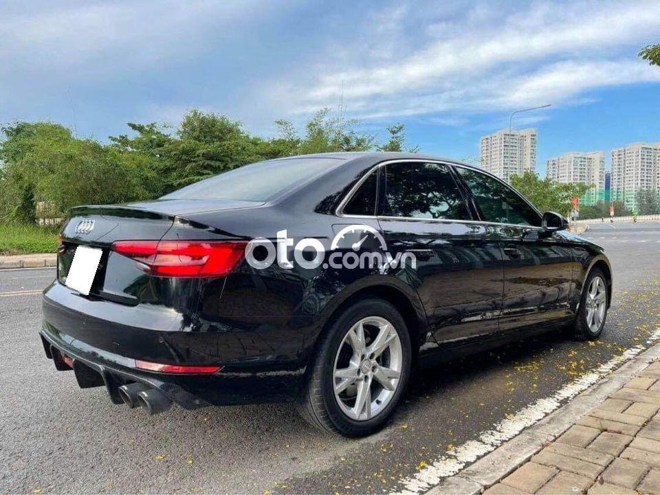 Audi A4 2017 - Cần bán Audi A4 sản xuất năm 2017, xe nhập xe gia đình