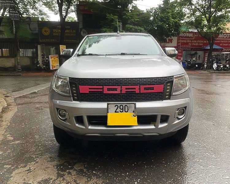 Ford Ranger   XLT 2.2  2015 - Bán ô tô Ford Ranger XLT 2.2 năm 2015, màu bạc, nhập khẩu nguyên chiếc chính chủ 