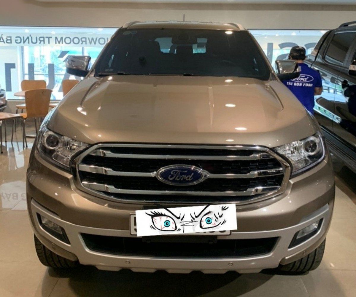 Ford Everest   Titanium 4X2 2019 - Cần bán lại xe Ford Everest Titanium 4X2 sản xuất năm 2019, nhập khẩu 