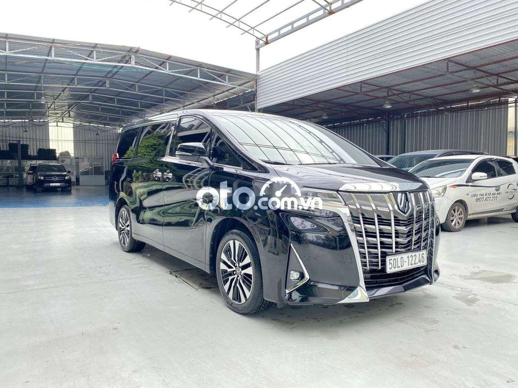 Toyota Alphard 2018 - Cần bán lại xe Toyota Alphard 2018, màu đen, xe nhập xe gia đình