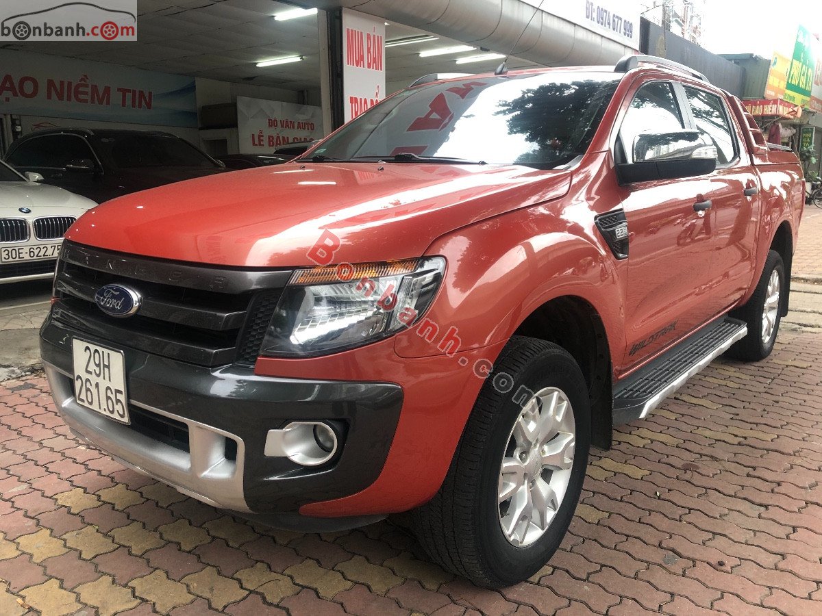 Ford Ranger   Wildtrak 2.2L 4x2 AT  2015 - Cần bán xe Ford Ranger Wildtrak 2.2L 4x2 AT năm sản xuất 2015, màu đỏ 