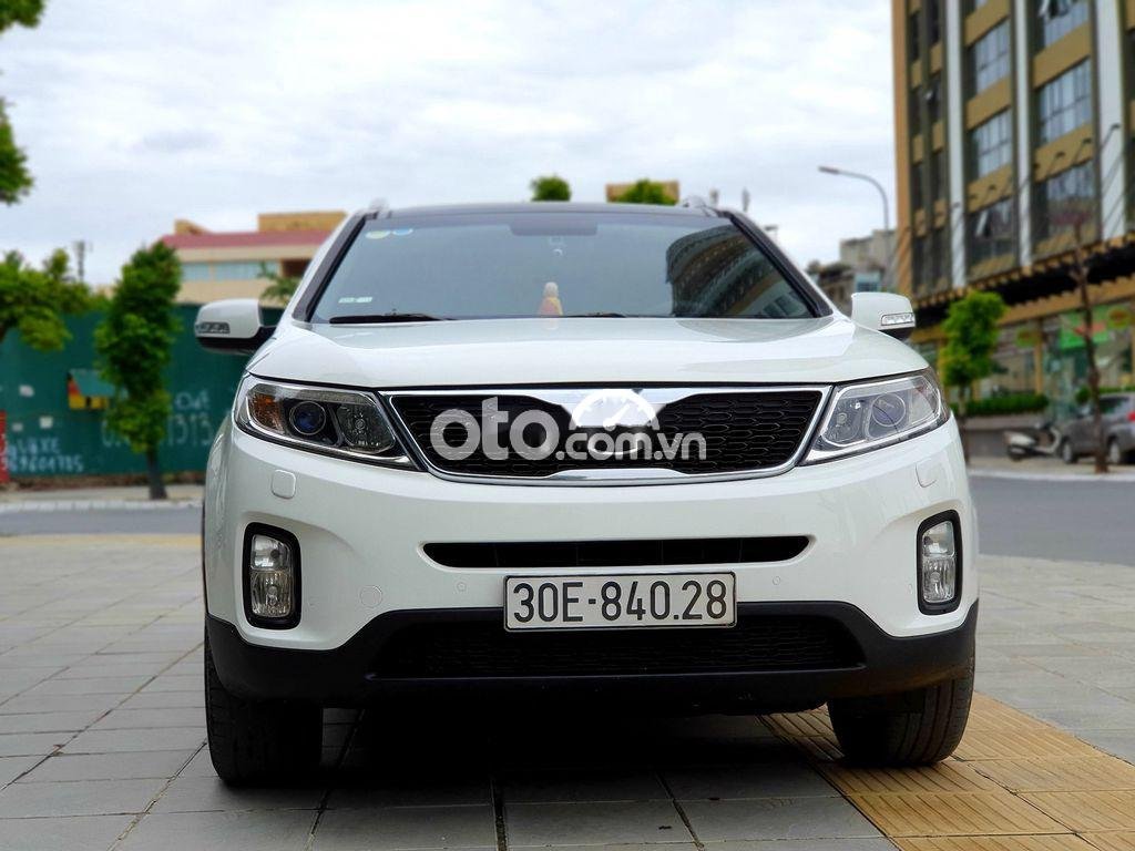 Kia Sorento   2015 - Bán ô tô Kia Sorento 2015, màu trắng, giá chỉ 658 triệu