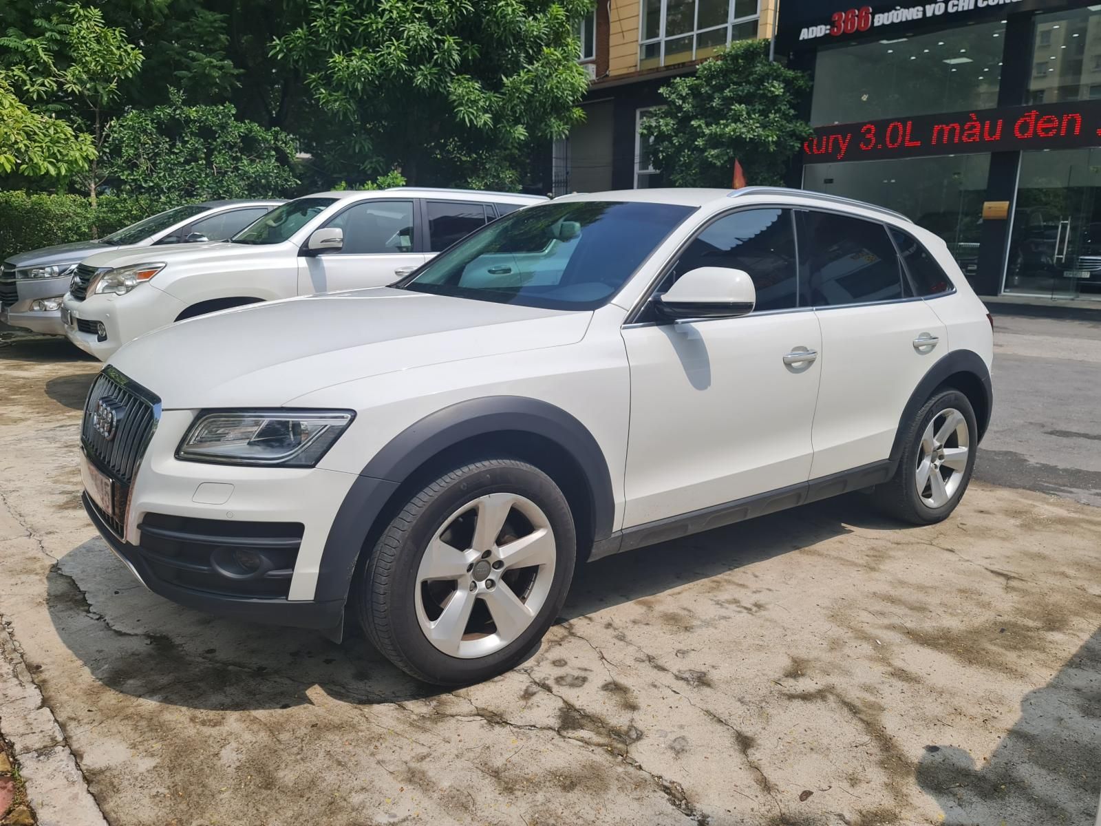 Audi Q5 2015 - Bán Audi Q5 Quattro 2.0l, màu trắng, sản xuất 2015, đăng ký 2016