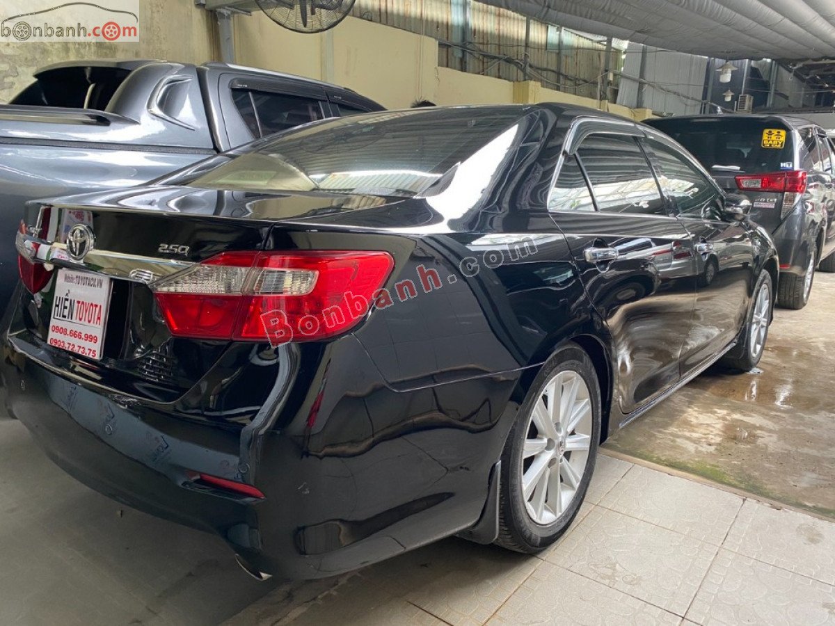 Toyota Camry   2.5G  2012 - Cần bán xe Toyota Camry 2.5G sản xuất năm 2012, màu đen còn mới giá cạnh tranh