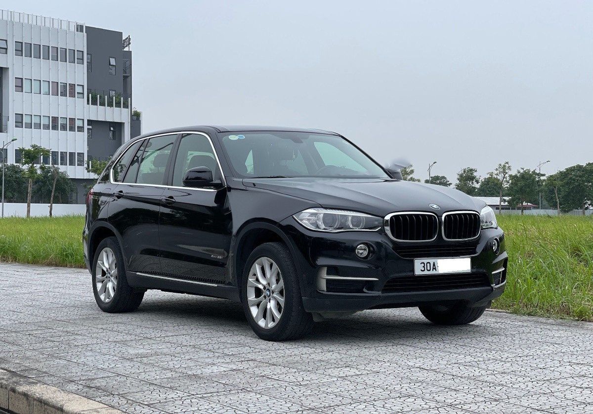 BMW X5   xDrive35i  2014 - Cần bán gấp BMW X5 xDrive35i năm sản xuất 2014, màu đen, nhập khẩu