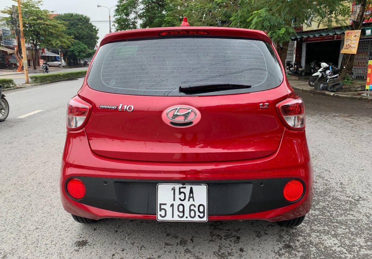 Hyundai Grand i10 2019 - Bán Hyundai Grand i10 sản xuất 2019, màu đỏ còn mới