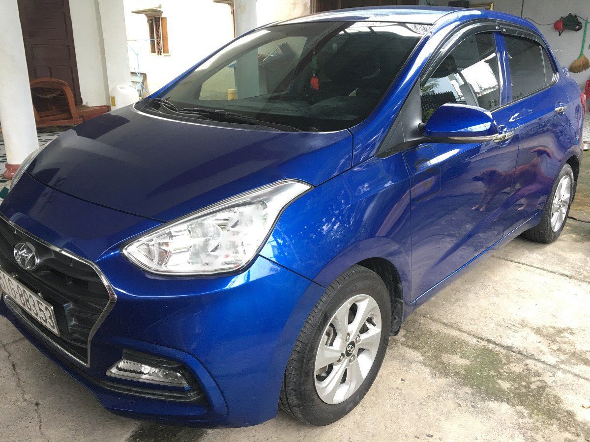 Hyundai Grand i10    2019 - Cần bán lại xe Hyundai Grand i10 đời 2019, màu xanh lam  