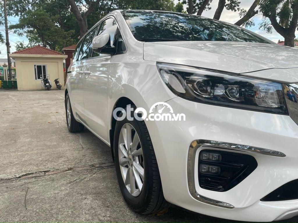 Kia Sedona   2019 - Cần bán xe Kia Sedona sản xuất 2019, màu trắng, nhập khẩu xe gia đình