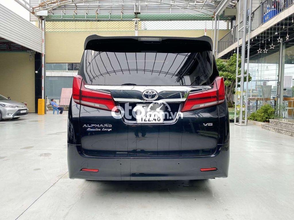 Toyota Alphard 2018 - Cần bán lại xe Toyota Alphard 2018, màu đen, xe nhập xe gia đình