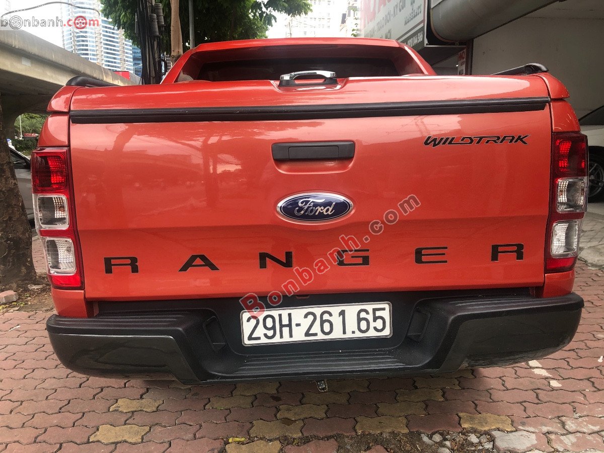 Ford Ranger   Wildtrak 2.2L 4x2 AT  2015 - Cần bán xe Ford Ranger Wildtrak 2.2L 4x2 AT năm sản xuất 2015, màu đỏ 