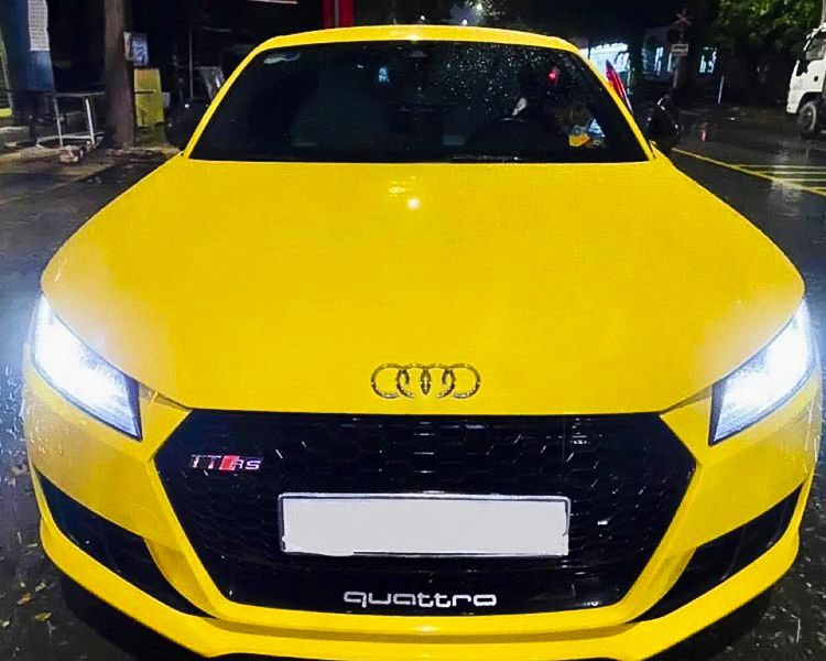 Audi TT    2015 - Xe Audi TT đời 2015, màu vàng, nhập khẩu còn mới