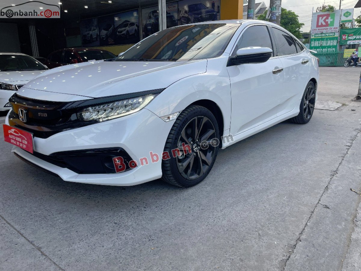 Honda Civic   RS 1.5 AT 2019 - Bán Honda Civic RS 1.5 AT sản xuất năm 2019, màu trắng, nhập khẩu nguyên chiếc, 780tr