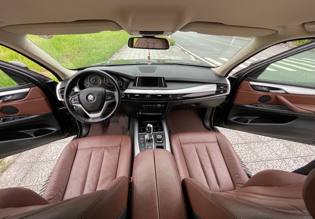 BMW X5   xDrive35i  2014 - Cần bán gấp BMW X5 xDrive35i năm sản xuất 2014, màu đen, nhập khẩu