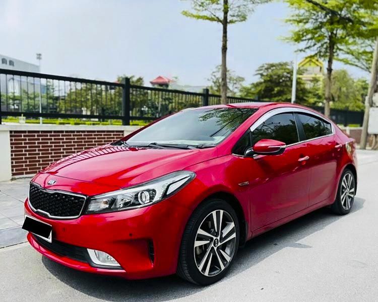 Kia Cerato   1.6 AT  2018 - Bán Kia Cerato 1.6 AT đời 2018, màu đỏ còn mới