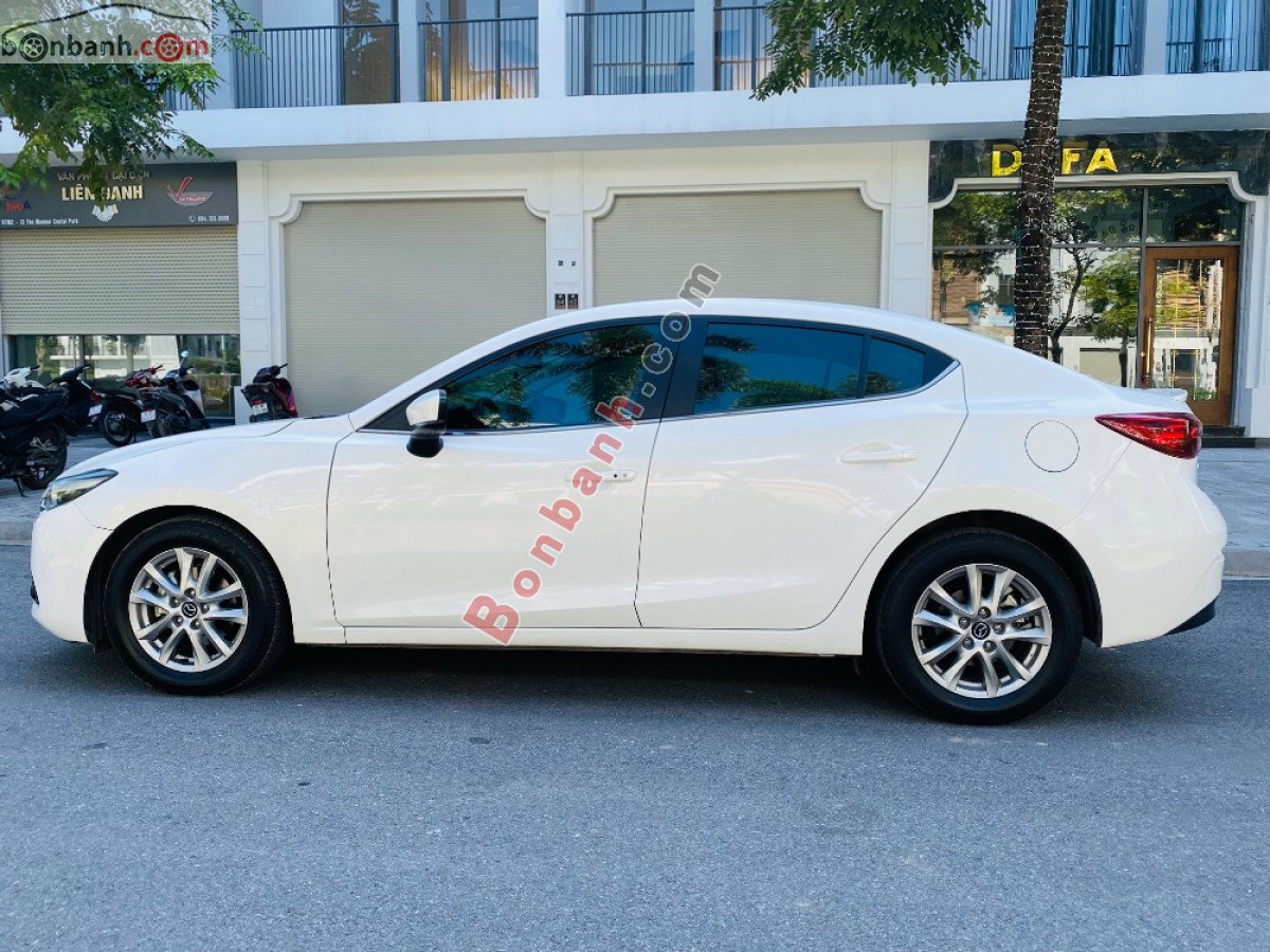 Mazda 3   1.5L Luxury  2019 - Bán Mazda 3 1.5L Luxury đời 2019, màu trắng, 595 triệu