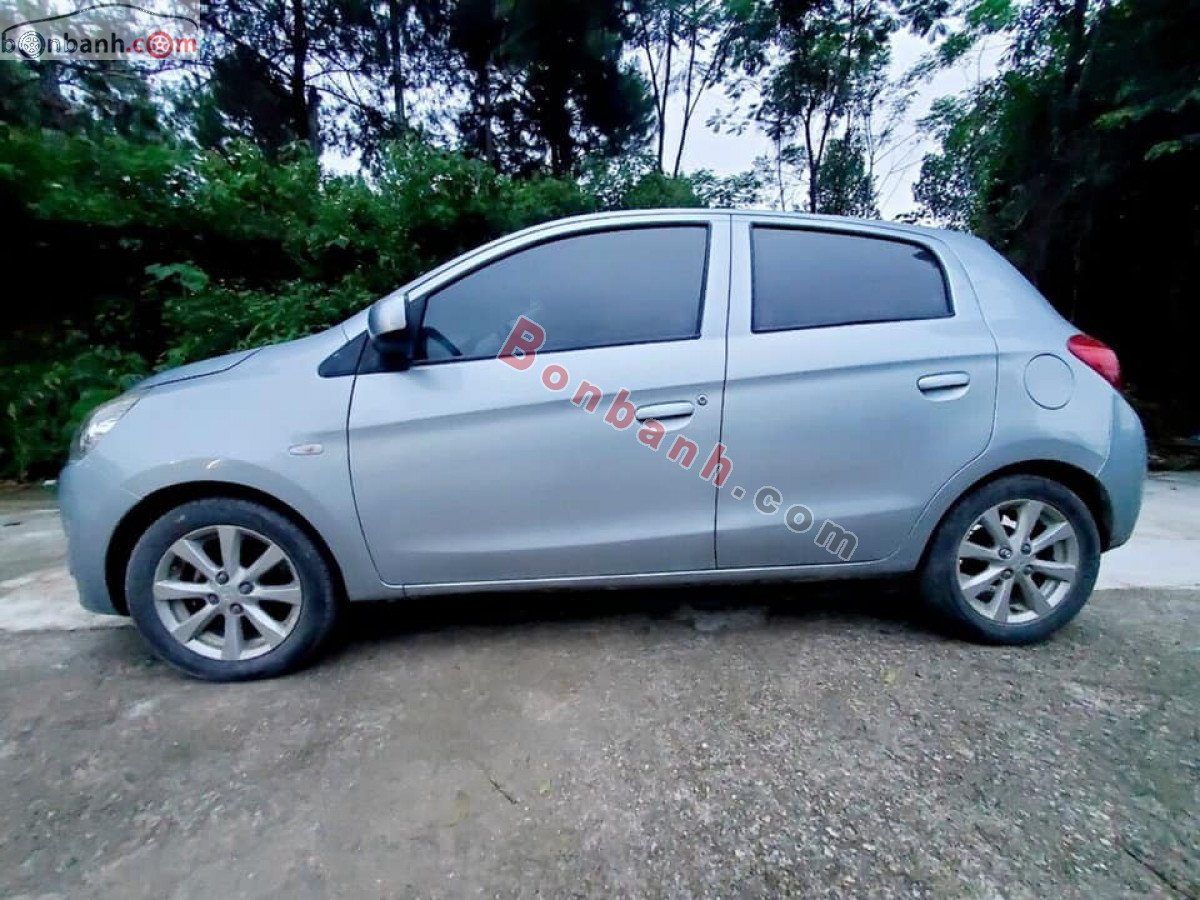 Mitsubishi Mirage   1.2 MT 2015 - Cần bán lại xe Mitsubishi Mirage 1.2 MT đời 2015, màu bạc, nhập khẩu