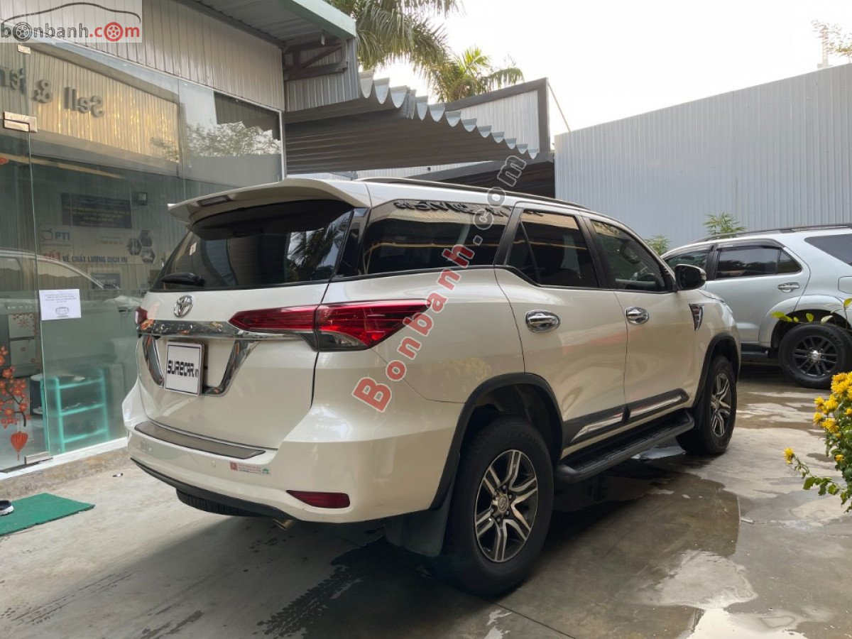 Toyota Fortuner   2.7V 4x2 AT  2017 - Cần bán lại xe Toyota Fortuner 2.7V 4x2 AT sản xuất năm 2017, màu trắng, nhập khẩu còn mới