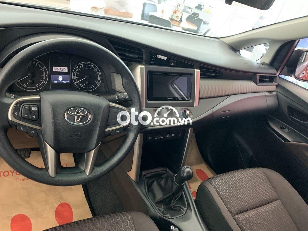 Toyota Innova 2021 - Bán Toyota Innova đời 2021, màu trắng giá cạnh tranh