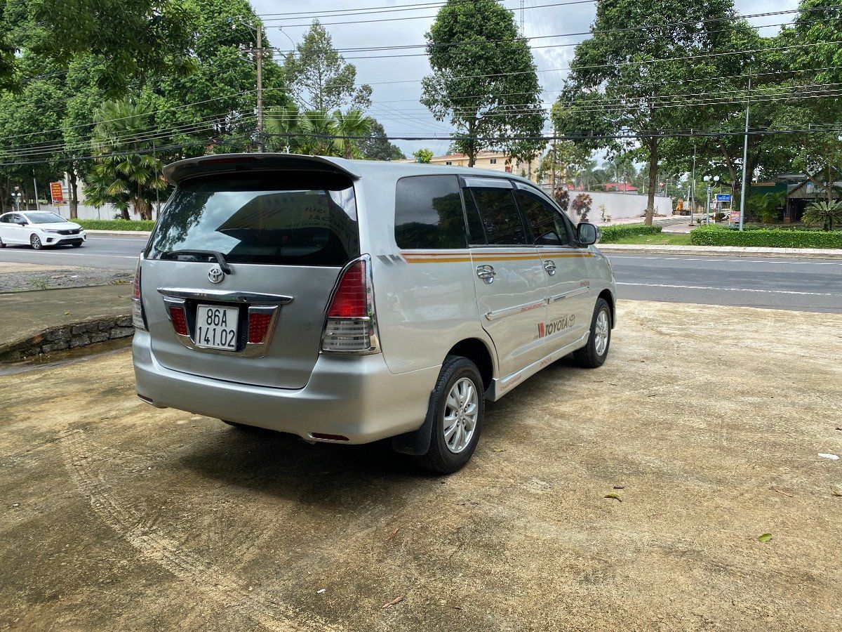 Toyota Innova   G  2009 - Bán Toyota Innova G năm 2009, màu bạc, giá 245tr