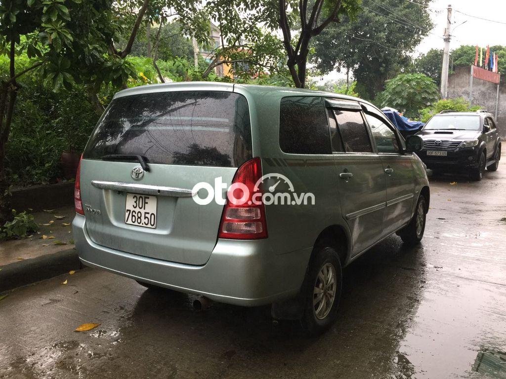 Toyota Innova 2007 - Bán ô tô Toyota Innova đời 2007, màu bạc xe gia đình, 165tr