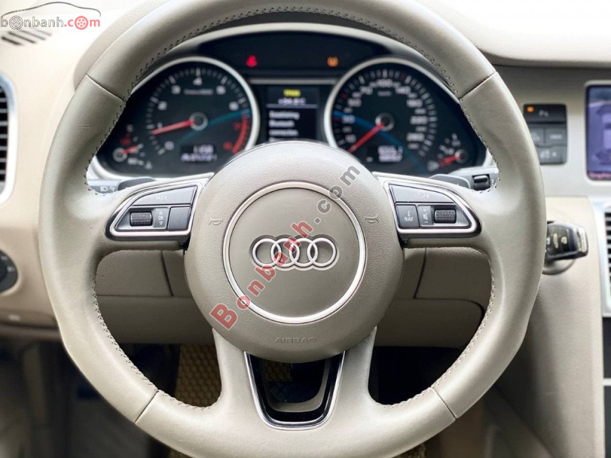 Audi Q7   3.0T   2013 - Cần bán Audi Q7 3.0T năm 2013, màu trắng, xe nhập