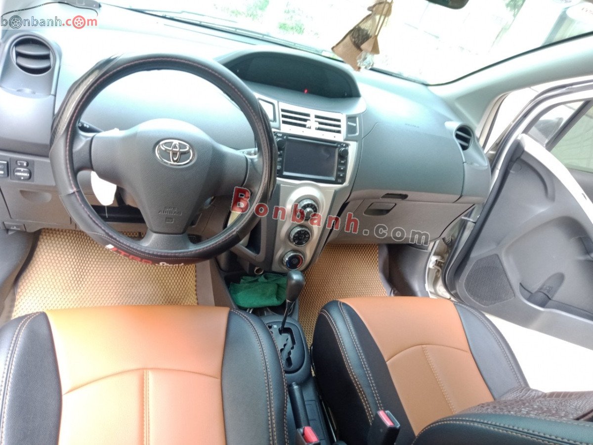 Toyota Yaris   1.3AT 2007 - Bán ô tô Toyota Yaris 1.3AT 2007, màu bạc, nhập khẩu nguyên chiếc