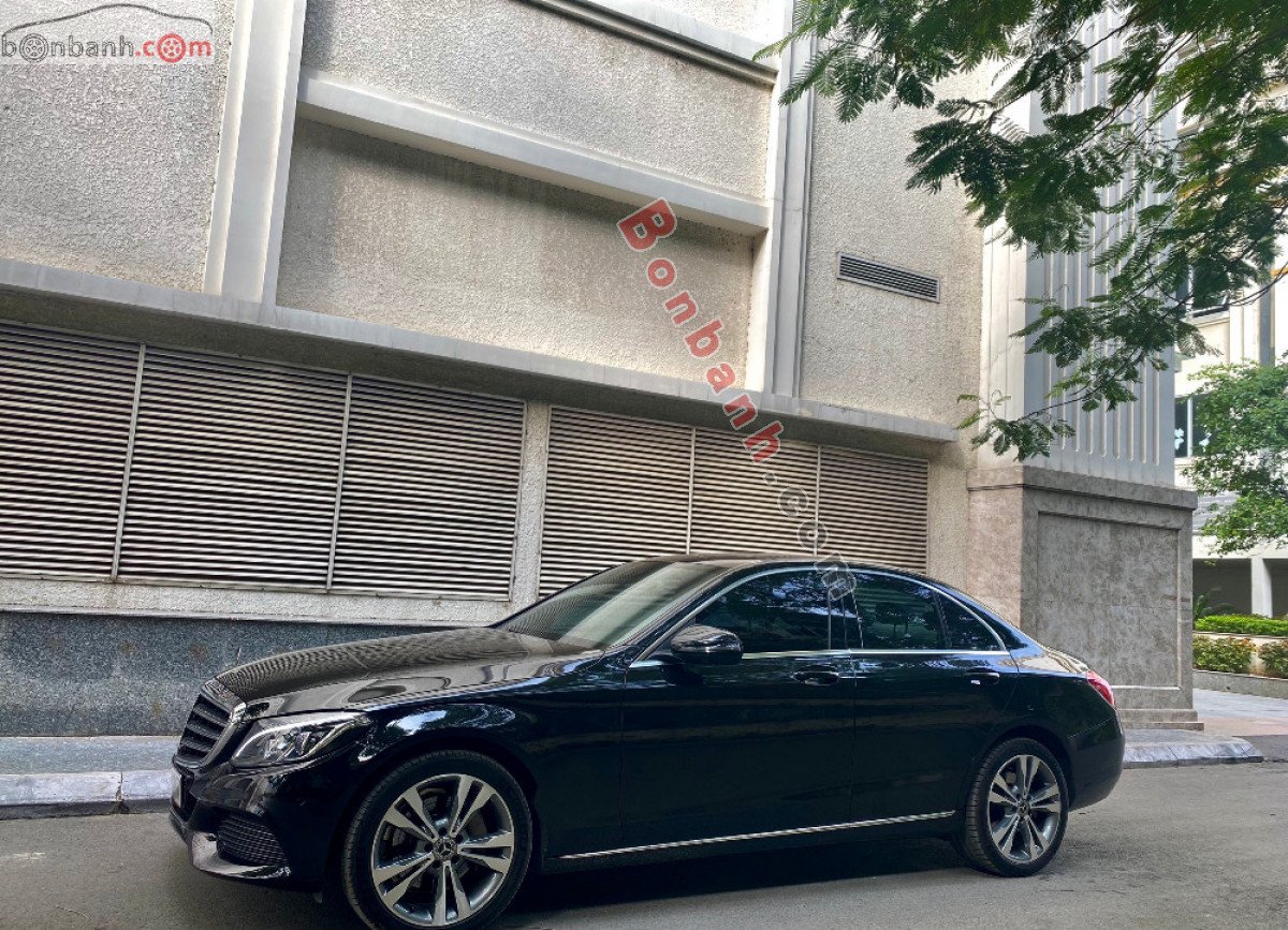 Mercedes-Benz C250   2018 - Xe Mercedes C250 năm 2018, màu đen còn mới