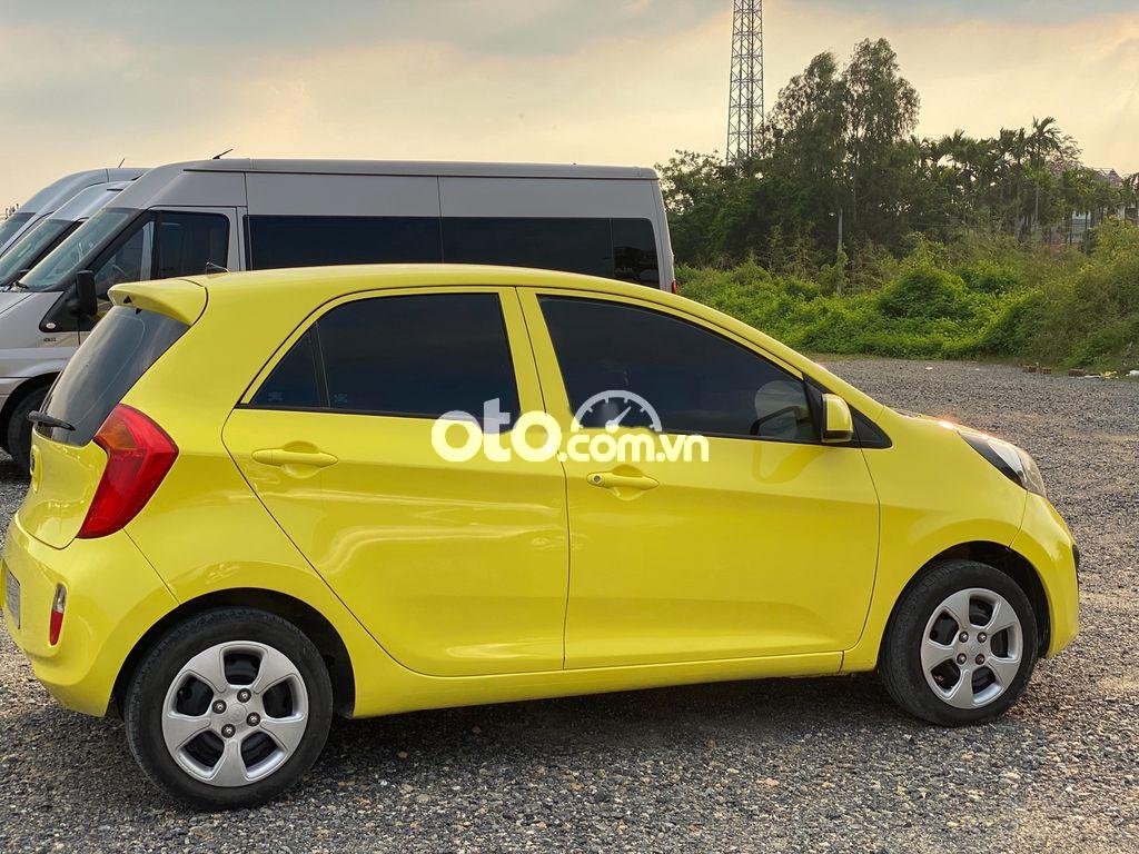 Kia Morning     2014 - Cần bán gấp Kia Morning năm 2014, màu vàng 