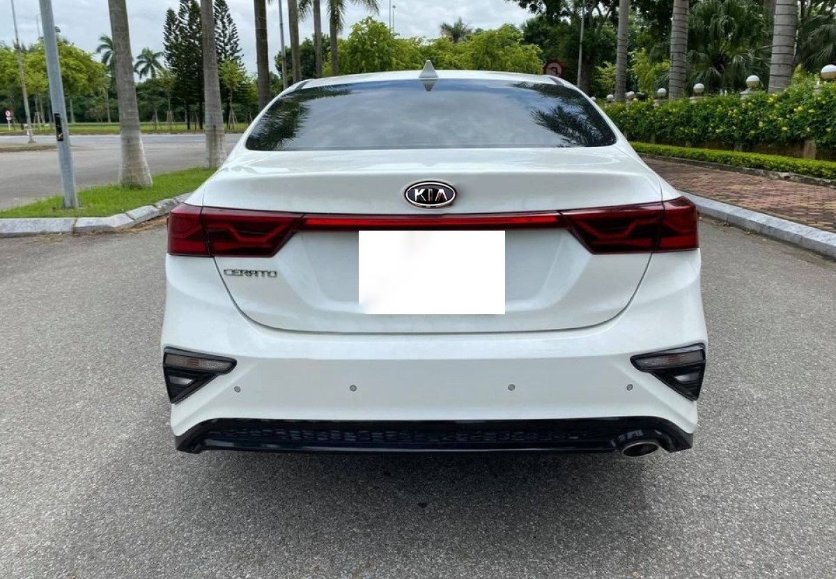 Kia Cerato   1.6 AT Luxury  2019 - Bán Kia Cerato 1.6 AT Luxury đời 2019, màu trắng, giá chỉ 543 triệu