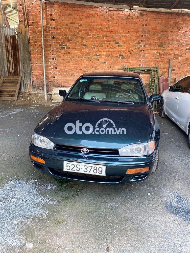 Toyota Camry 1995 - Bán Toyota Camry năm sản xuất 1995, màu xanh lam, nhập khẩu, 130tr