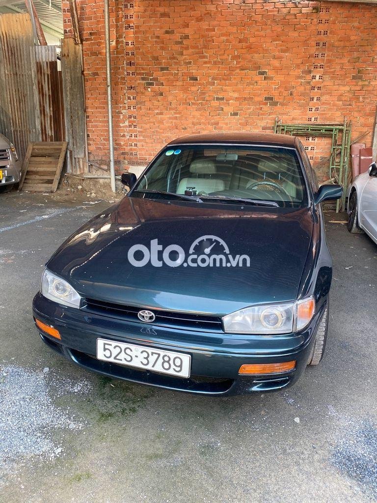 Toyota Camry 1995 - Bán Toyota Camry năm sản xuất 1995, màu xanh lam, nhập khẩu, 130tr