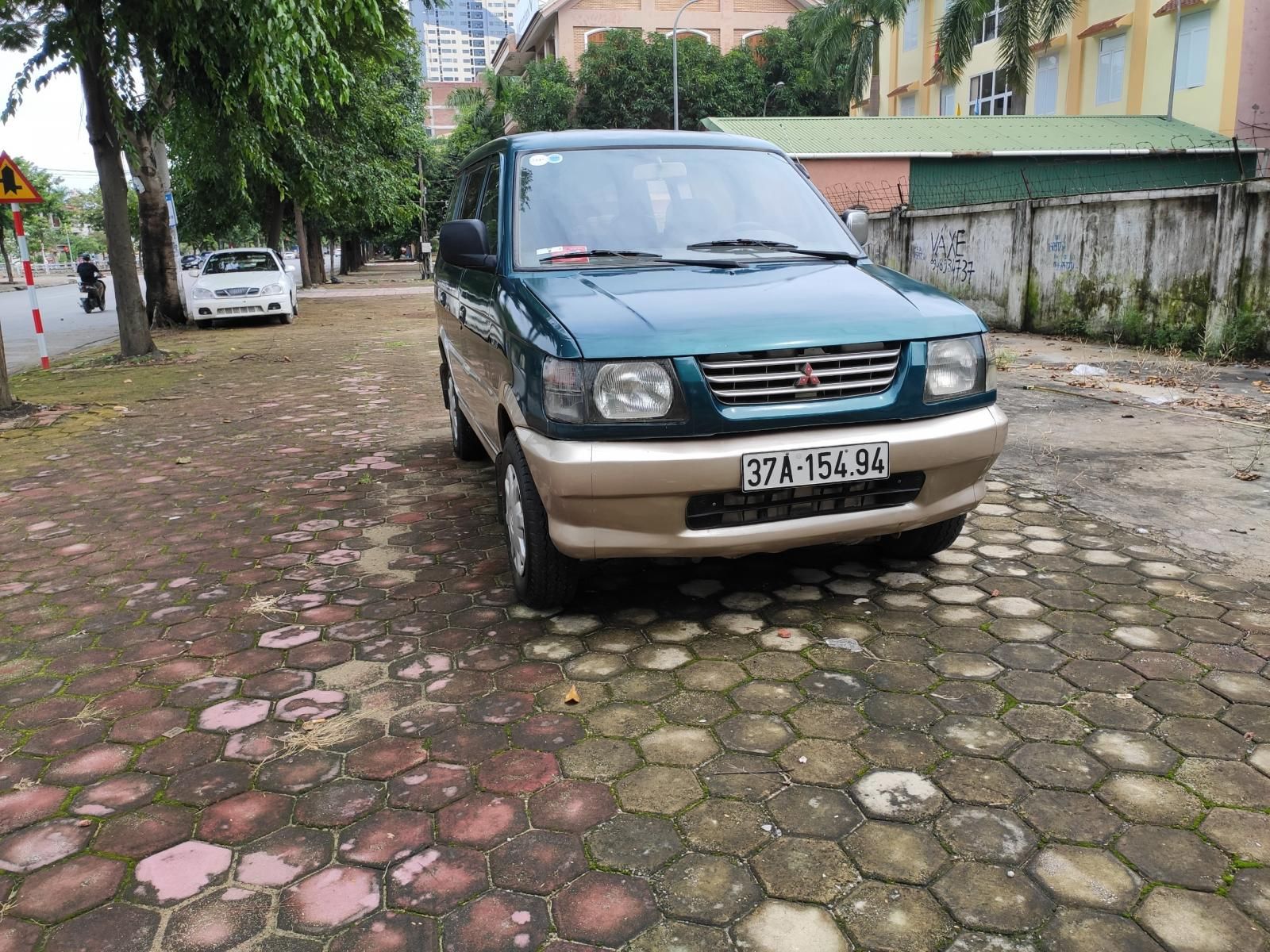 Mitsubishi Jolie 2000 - Bán Mitsubishi Jolie năm 2000 sử dụng đa mục đích