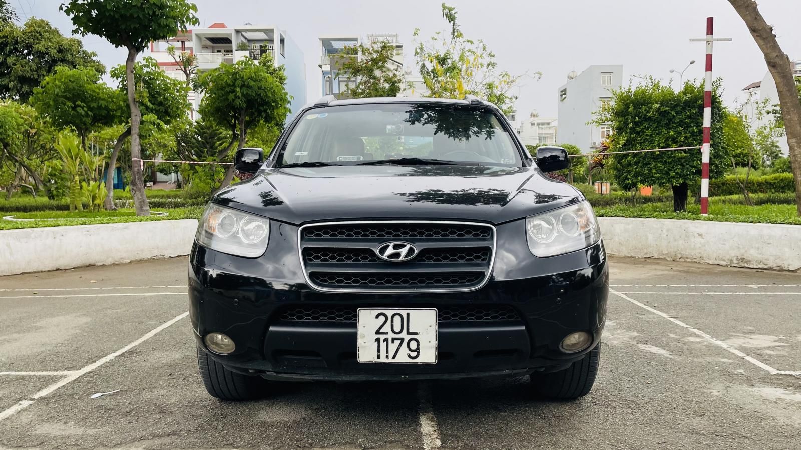 Hyundai Santa Fe 2007 - Bán xe Hyundai Santa Fe 2007 bản CRDi 2.2AT 2 cầu 4WD, chạy 160 ngàn km một đời chủ