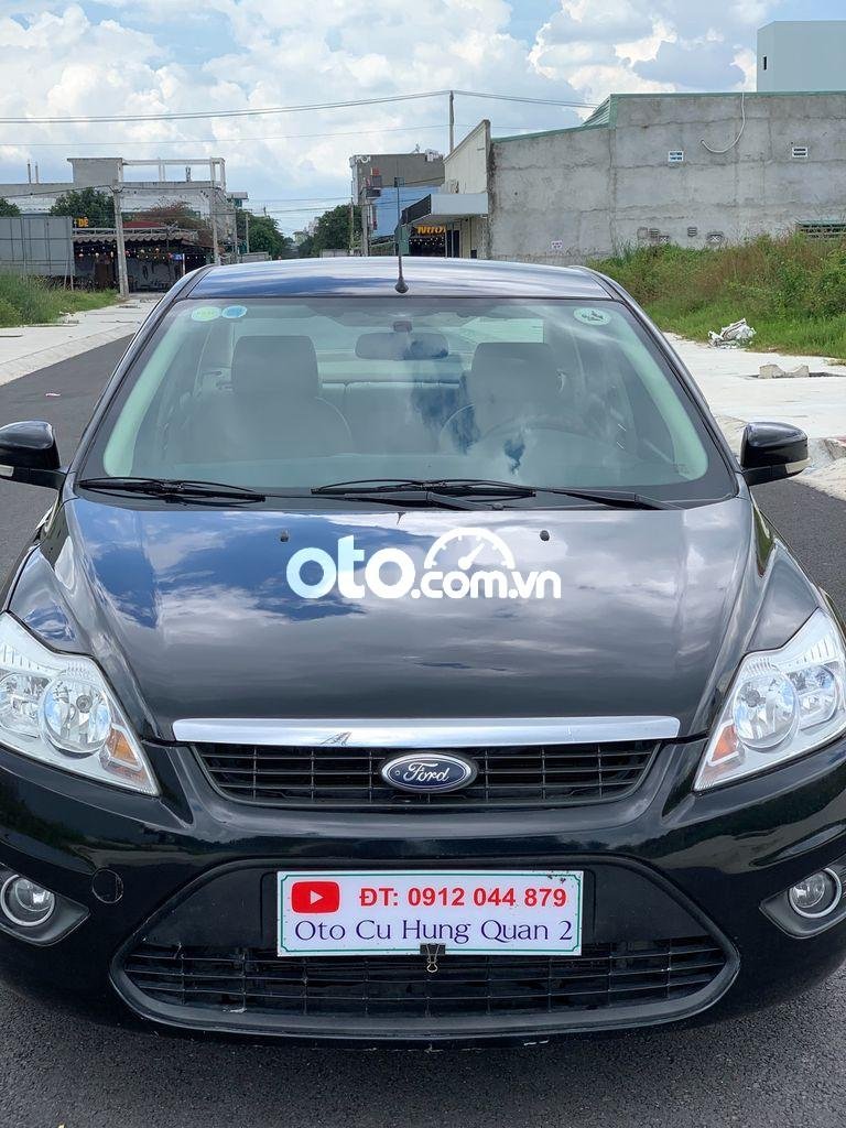 Ford Focus   1.8MT 2010 - Bán Ford Focus 1.8MT đời 2010, màu đen 