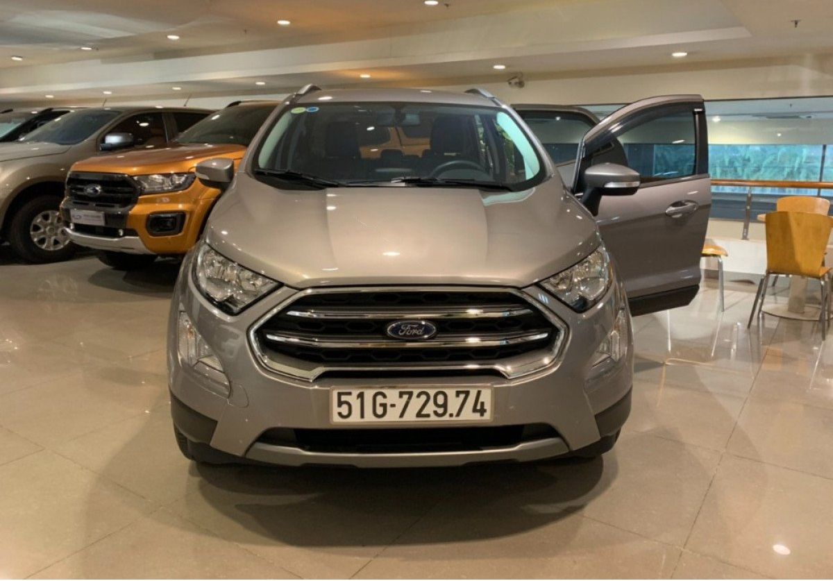 Ford EcoSport 2018 - Cần bán lại xe Ford EcoSport năm 2018, màu xám ít sử dụng