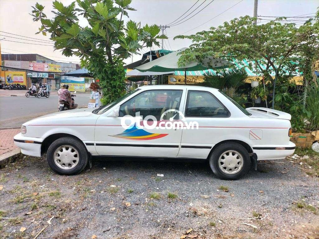 Nissan Sentra     1981 - Bán xe Nissan Sentra năm 1981, màu trắng, nhập khẩu