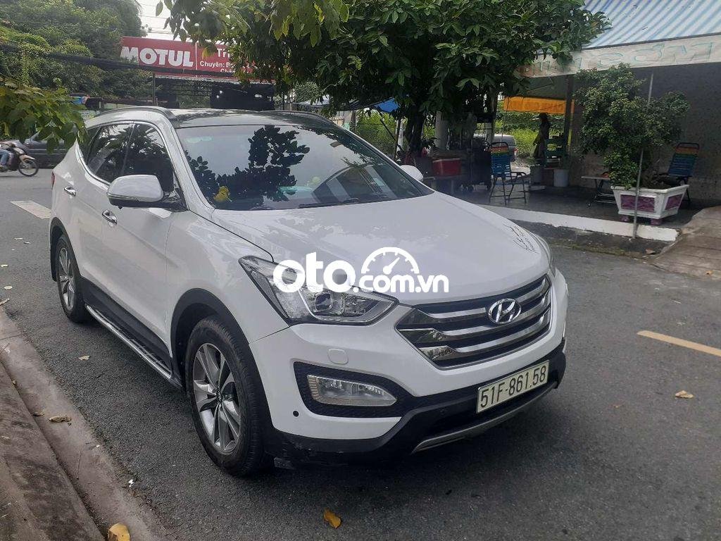 Hyundai Santa Fe 2014 - Bán Hyundai Santa Fe 2014, màu trắng