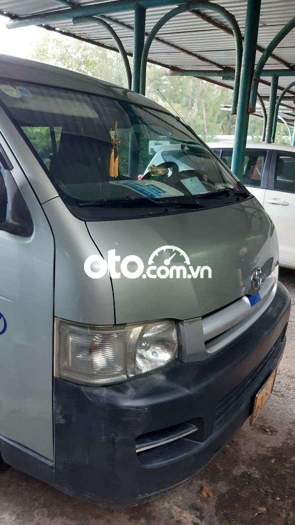 Toyota Hiace     2008 - Bán Toyota Hiace năm 2008, màu bạc