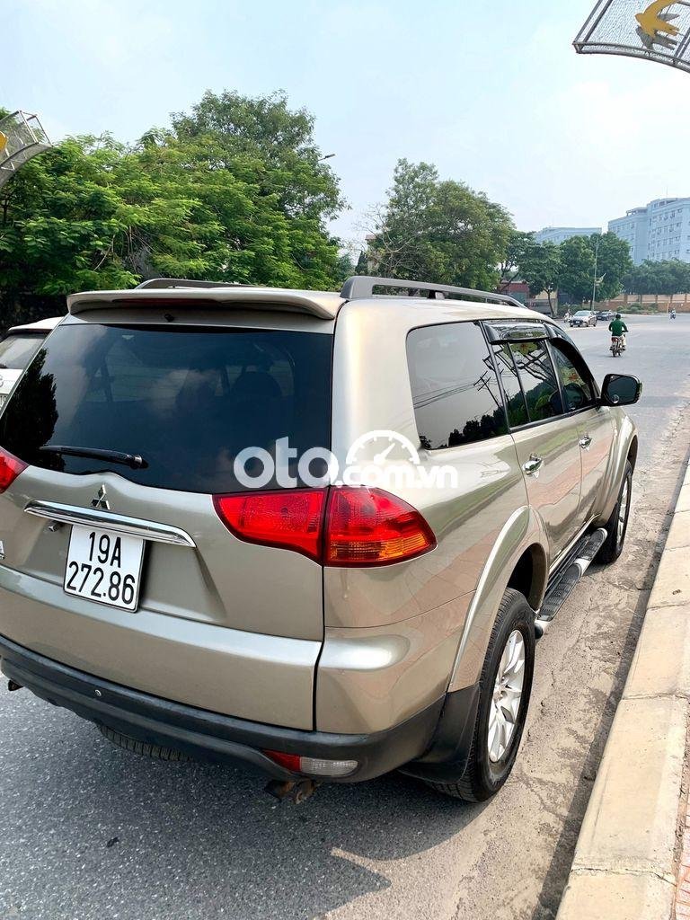 Mitsubishi Pajero Sport 2011 - Bán xe Mitsubishi Pajero Sport đời 2011, 490 triệu