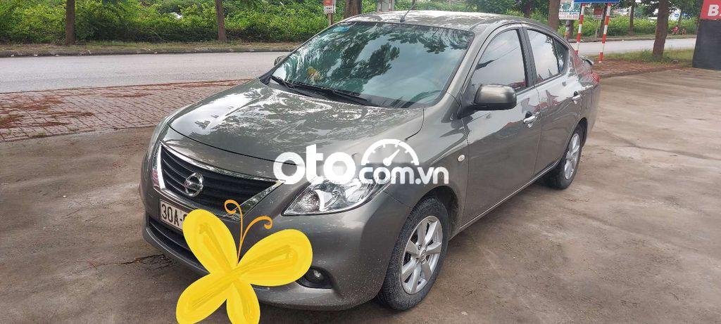 Nissan Sunny 2013 - Bán xe Nissan Sunny sản xuất năm 2013, màu xám như mới